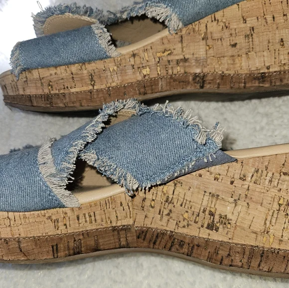 Comfort Est 1946 Womans Denim Slip On Shoes Size 11 - Picture 4 of 7